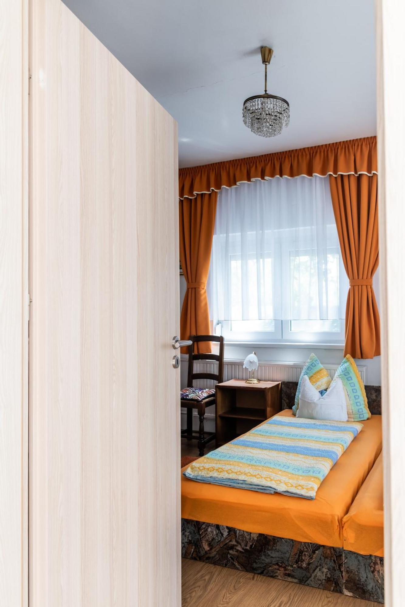 Magdalena Apartmanhaz Keszthely Buitenkant foto