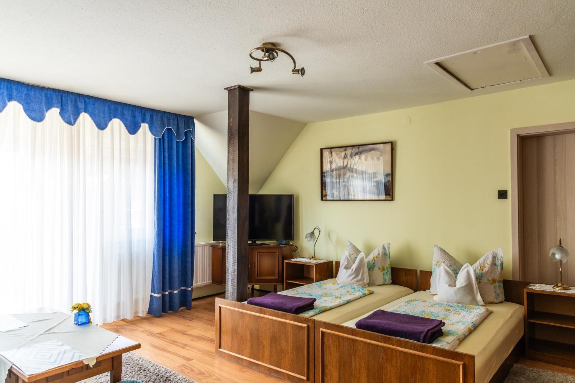 Magdalena Apartmanhaz Keszthely Buitenkant foto